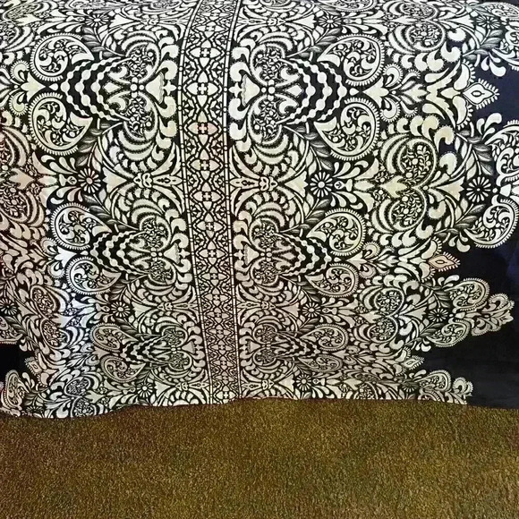 Miuco Semi Sheer Curtain 84" Long Navy Blue Shower Curtain Lush Decor - Picture 4 of 5